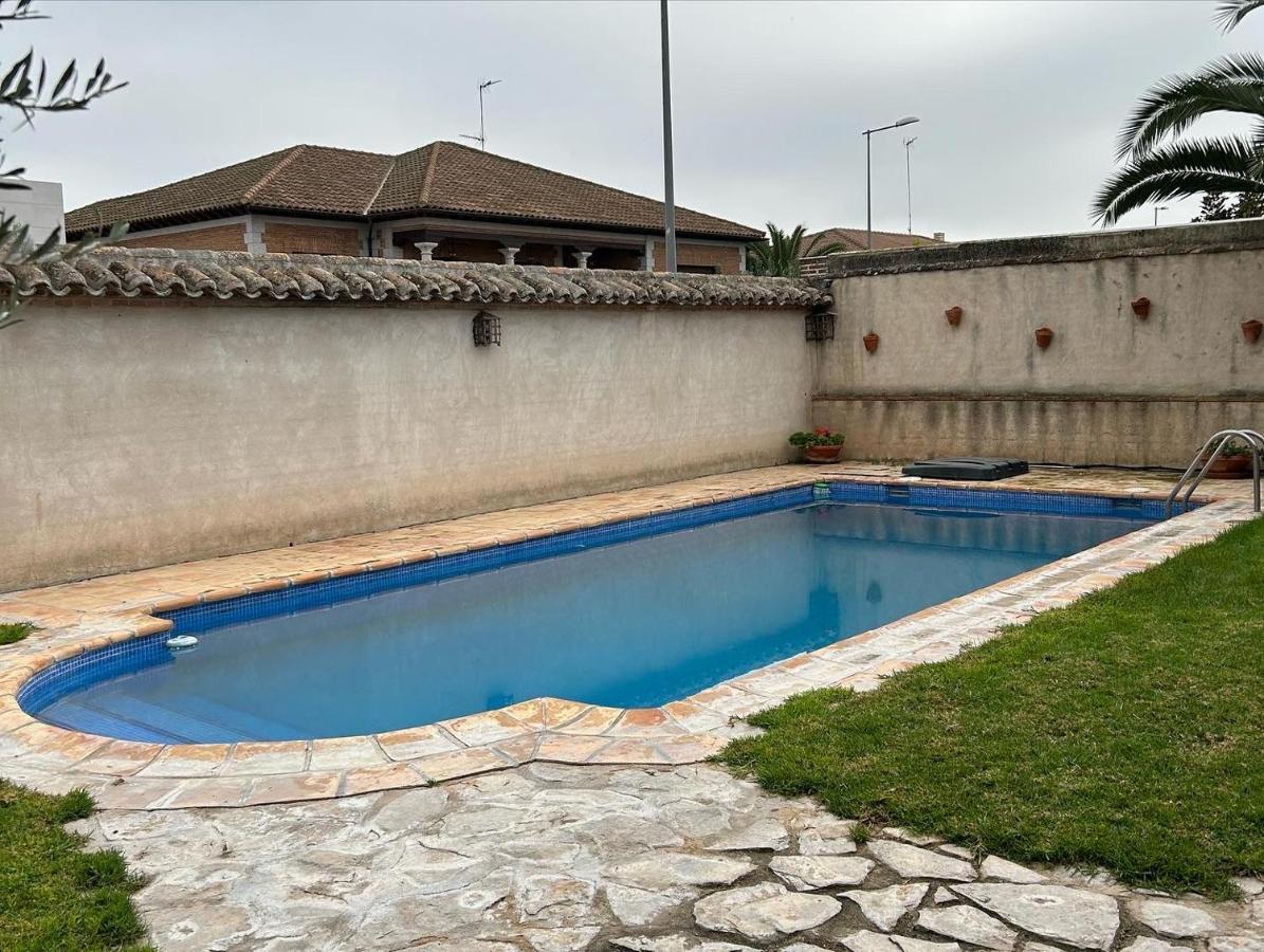 La Flor Del Granado Vila Torrijos Exterior foto